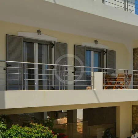 Apartment Chrysilia *